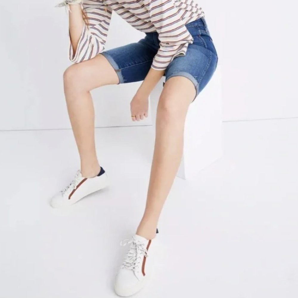 Madewell Roadtripper Biker Shorts in Jansen Wash, Size 29